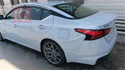 نيسان ألتيما